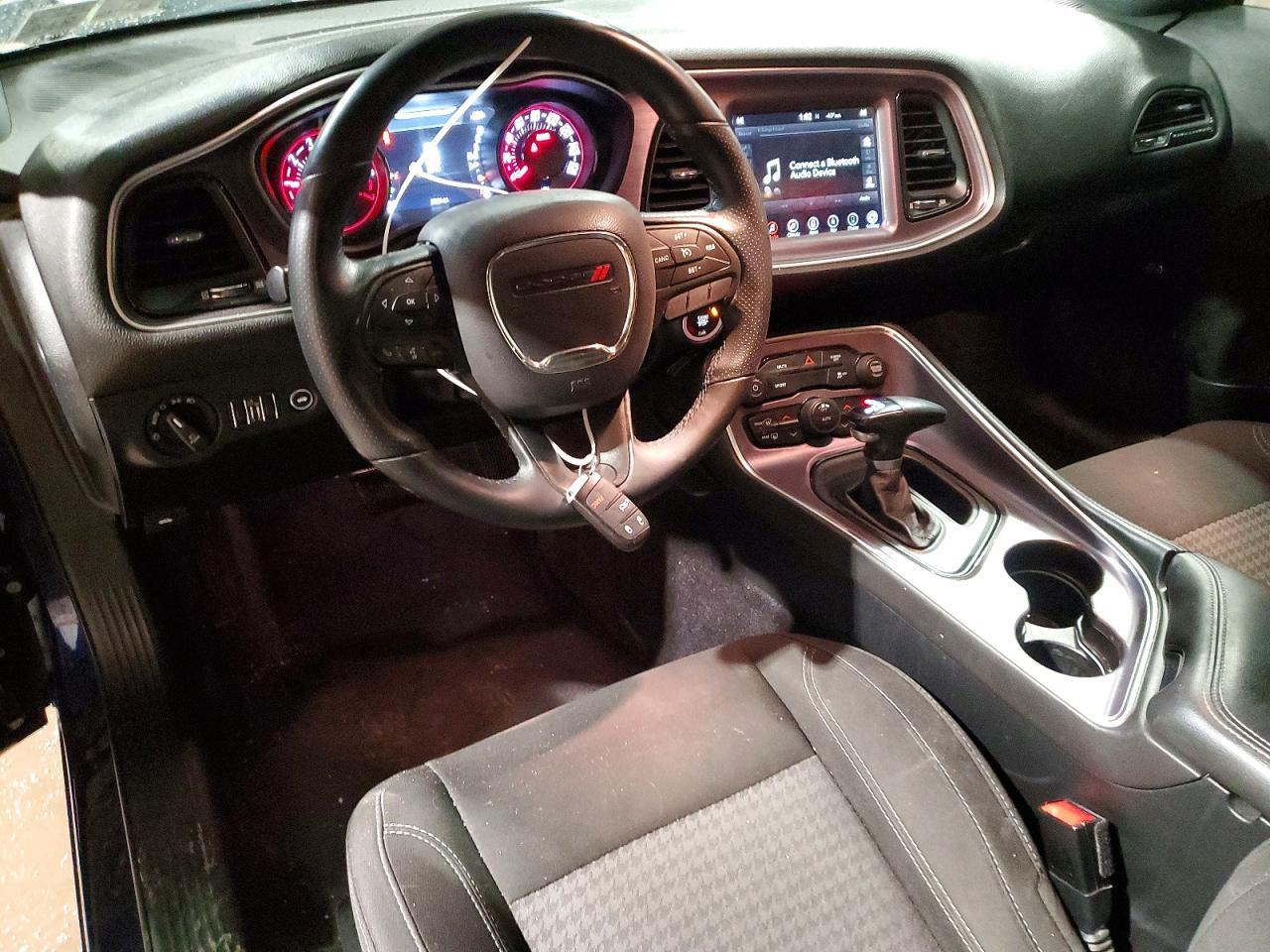 2017 Dodge Challenger sxt