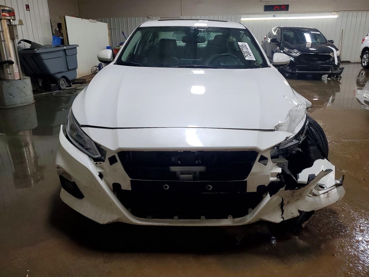 2019 Nissan Altima sl