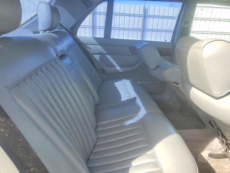 1988 Mercedes-Benz 560 sel