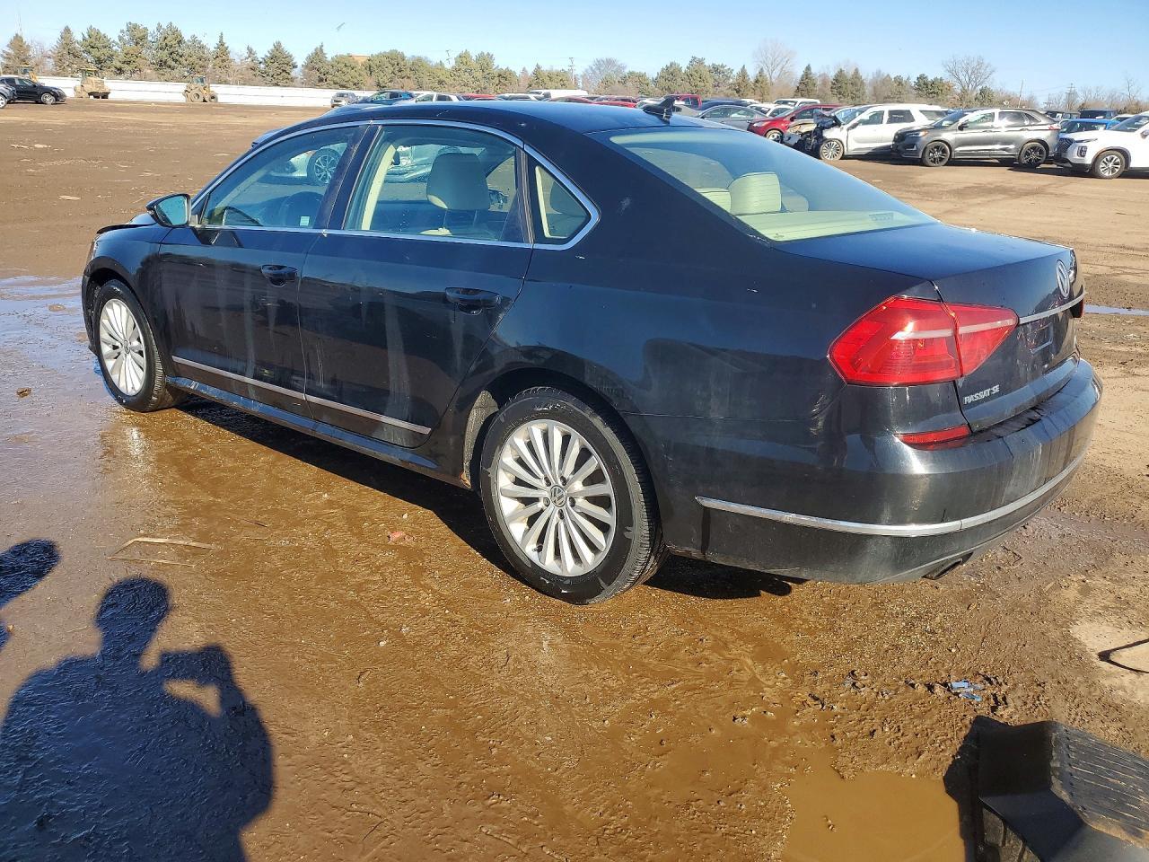 2016 Volkswagen Passat se