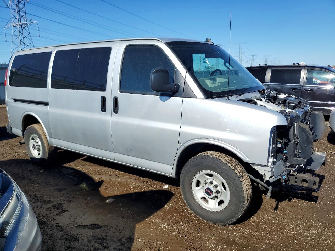 2020 GMC Savana G3500