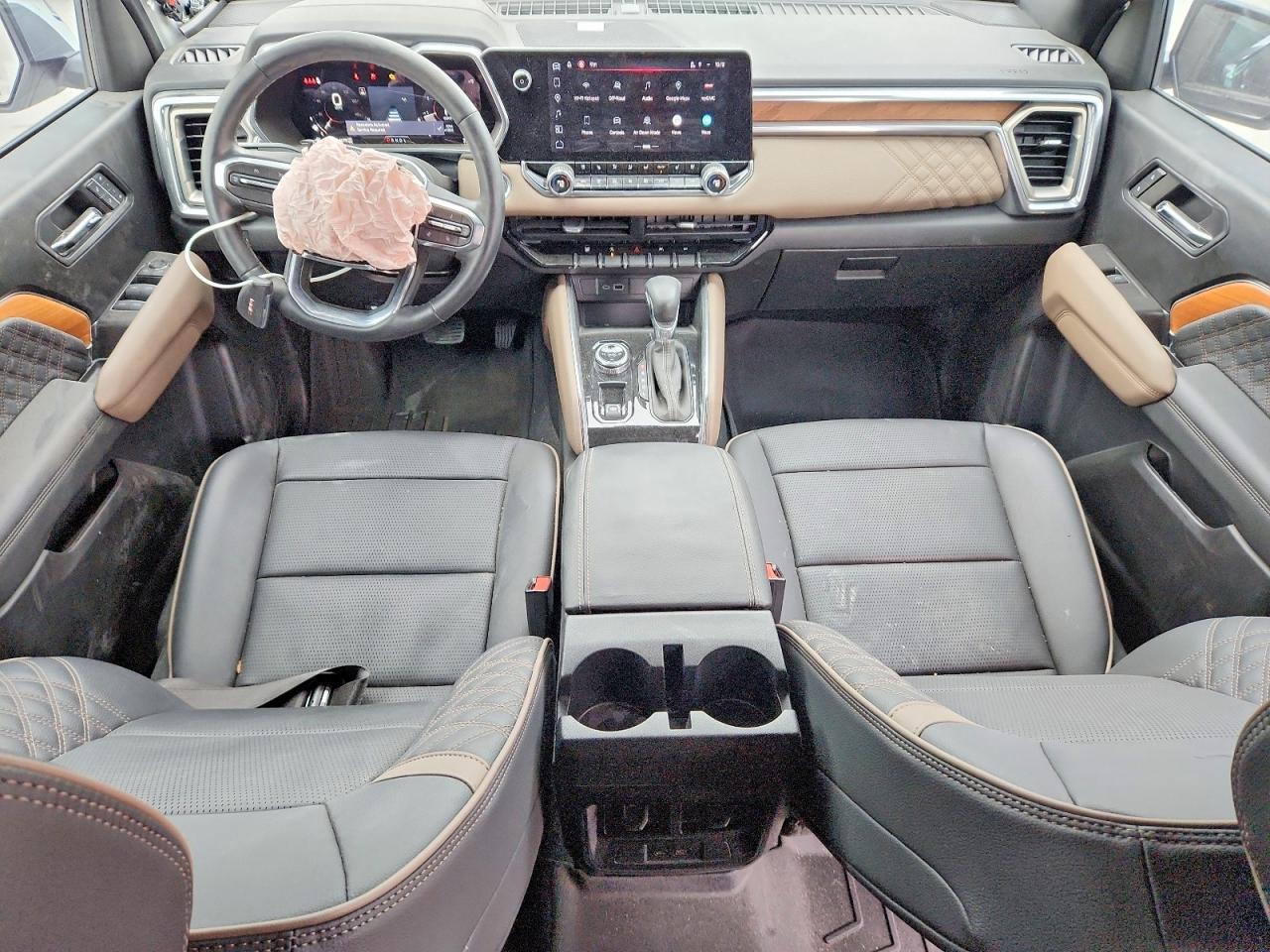 2024 GMC Canyon Denali
