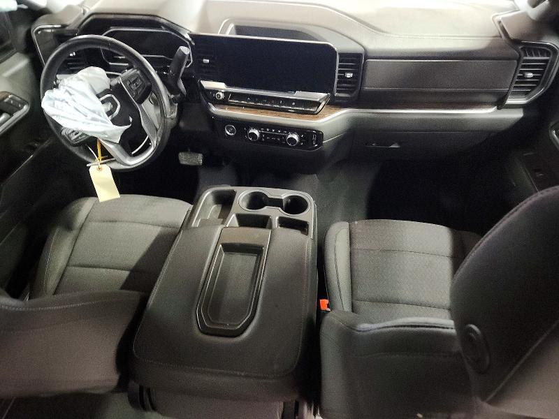 2022 GMC Sierra K1500 SLE