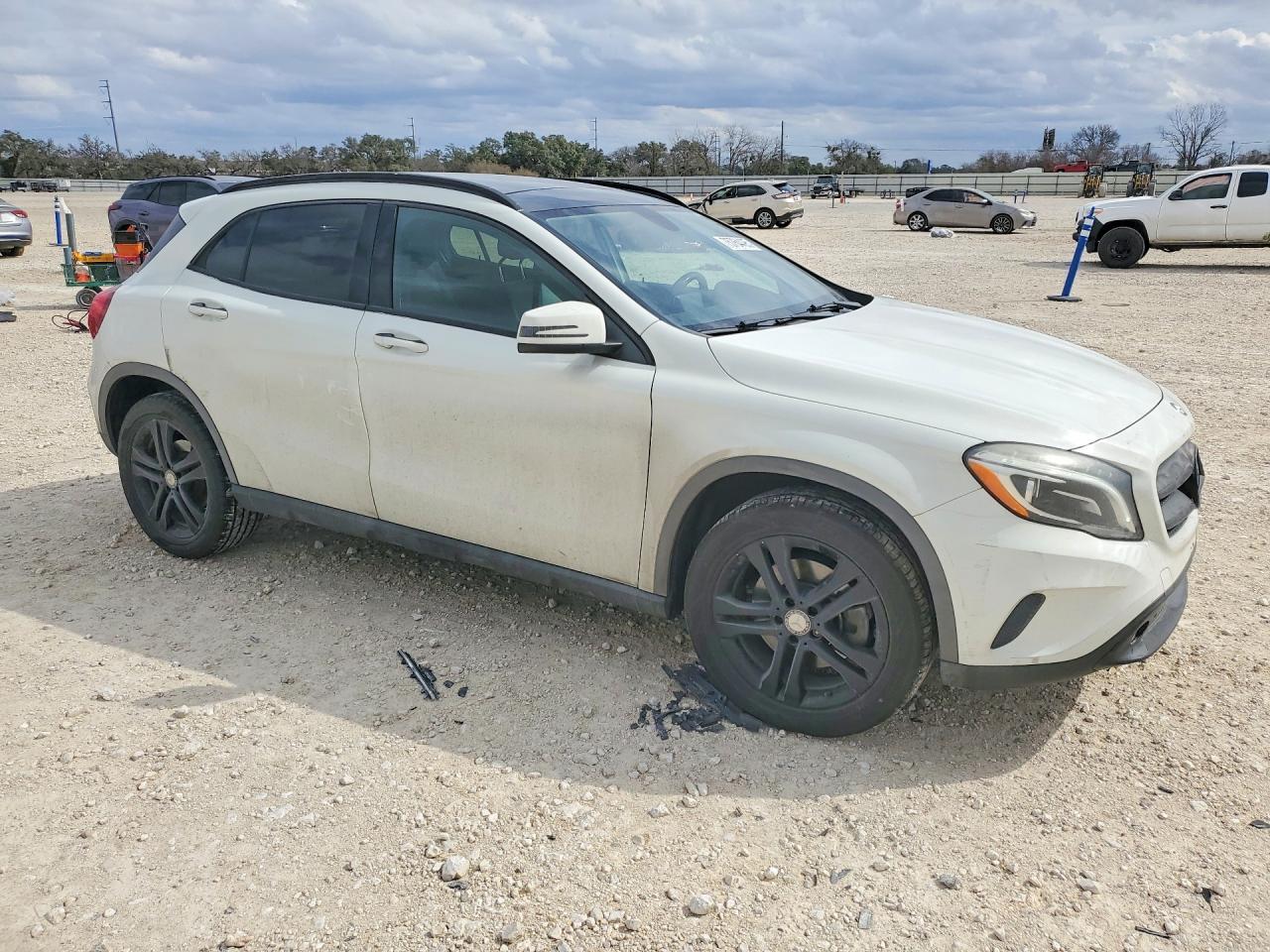 2015 Mercedes-Benz Gla 250