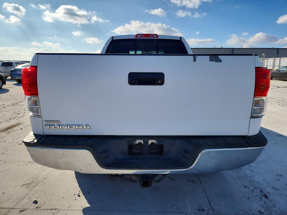 2011 Toyota Tundra Double cab SR5