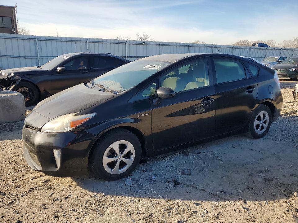 2014 Toyota Prius two