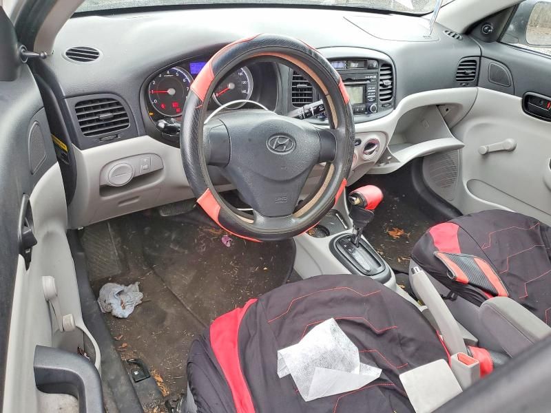 2010 Hyundai Accent gls