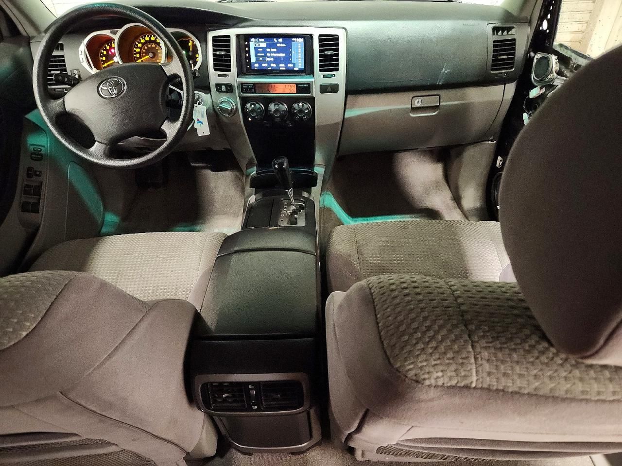 2004 Toyota 4runner SR5