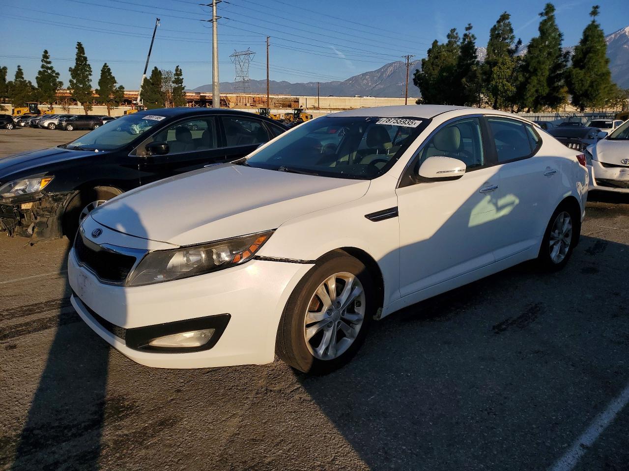 2013 KIA Optima ex