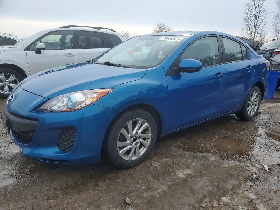 2013 Mazda 3 I