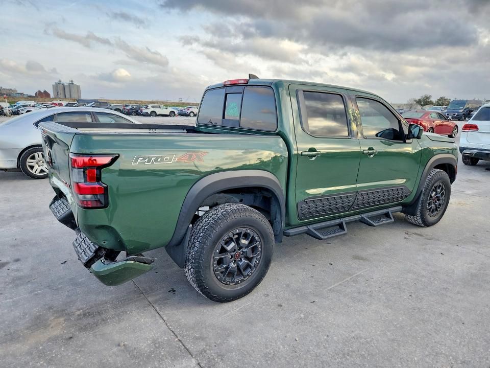 2022 Nissan Frontier s