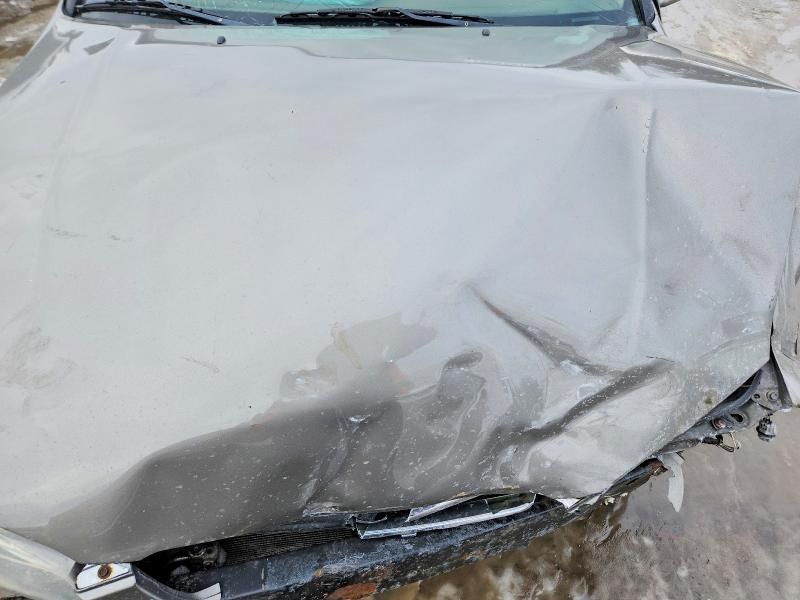 2000 Toyota Camry le