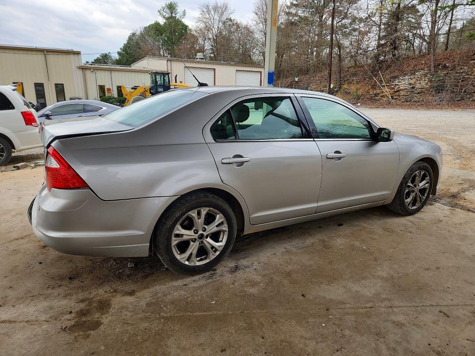 2012 Ford Fusion se