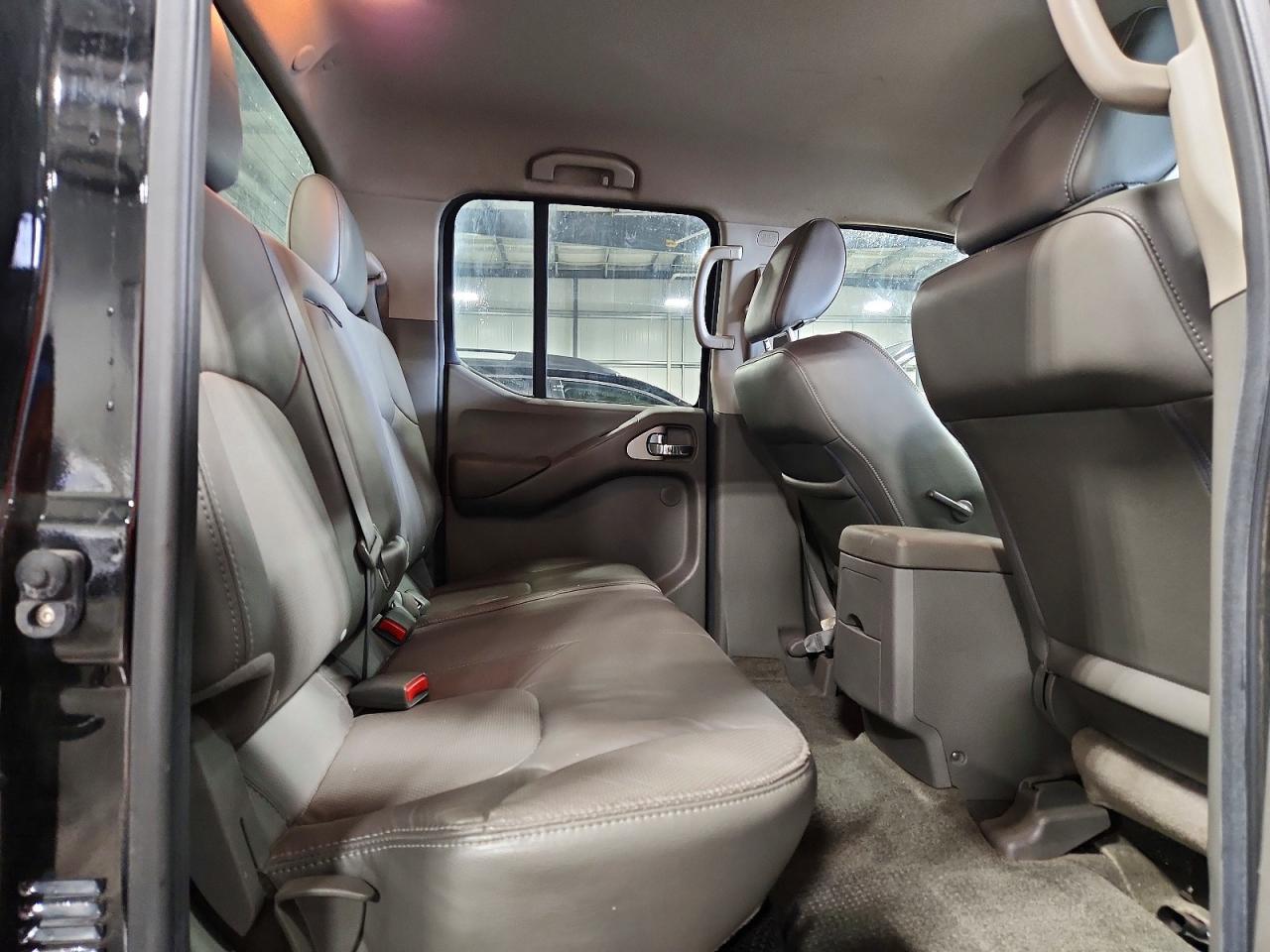 2010 Nissan Frontier SE V6