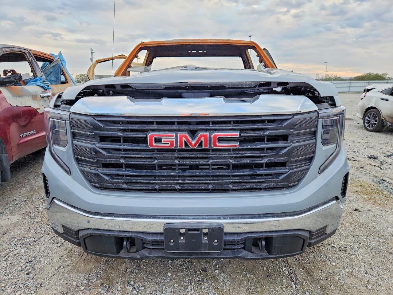 2025 GMC Sierra K1500