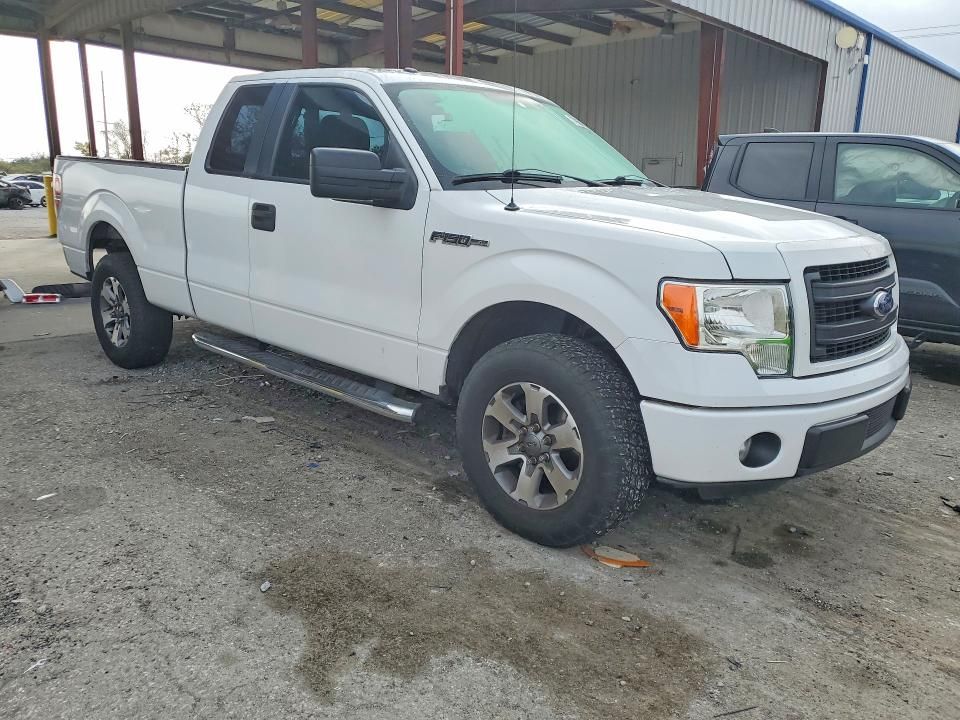 2013 Ford F150 Super cab