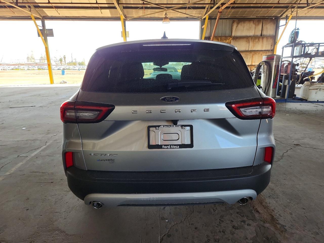 2024 Ford Escape act