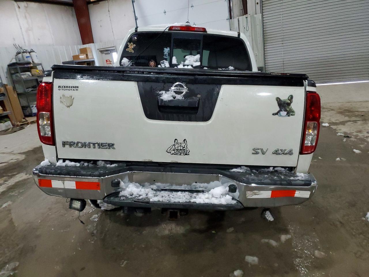 2017 Nissan Frontier sv