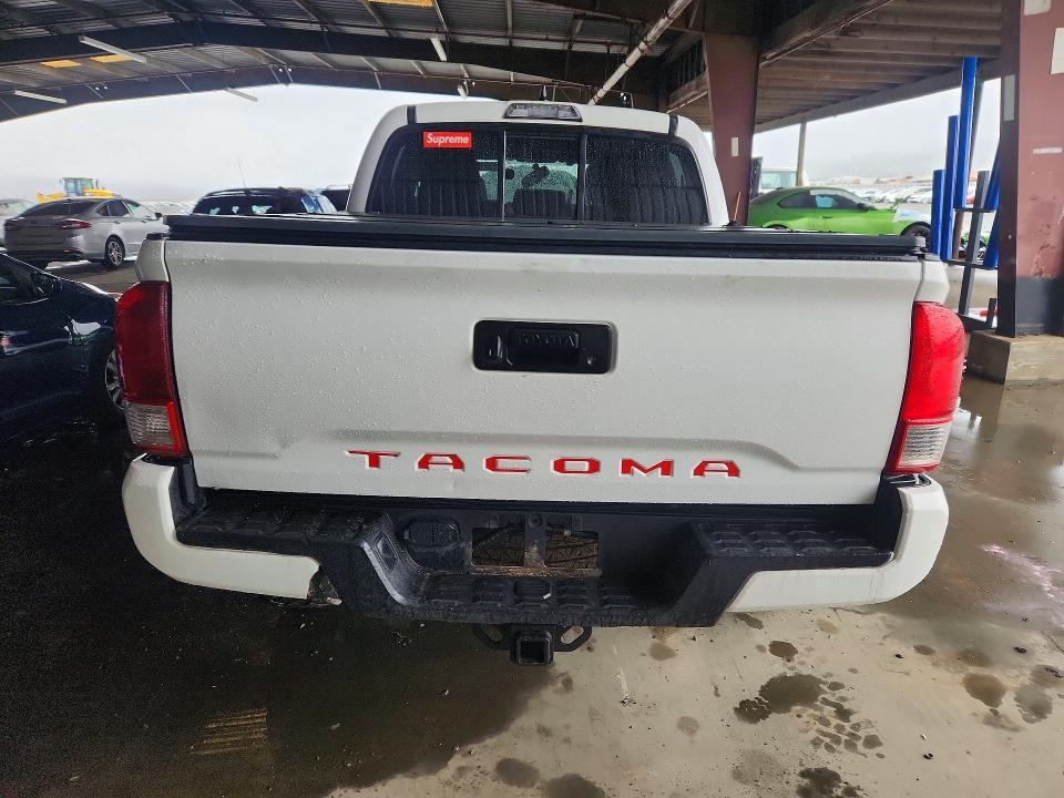 2016 Toyota Tacoma Double cab