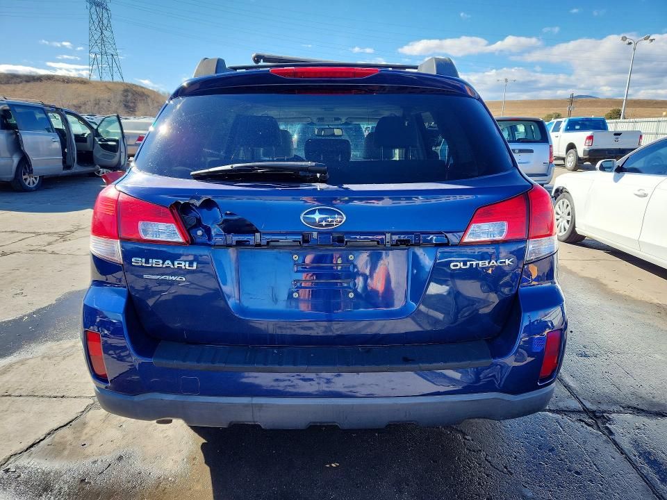 2010 Subaru Outback 2.5i Limited