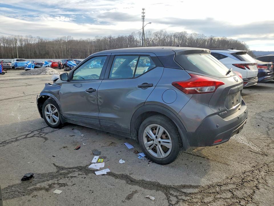 2020 Nissan Kicks s