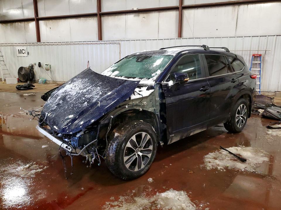 2023 Toyota Highlander Hybrid xle