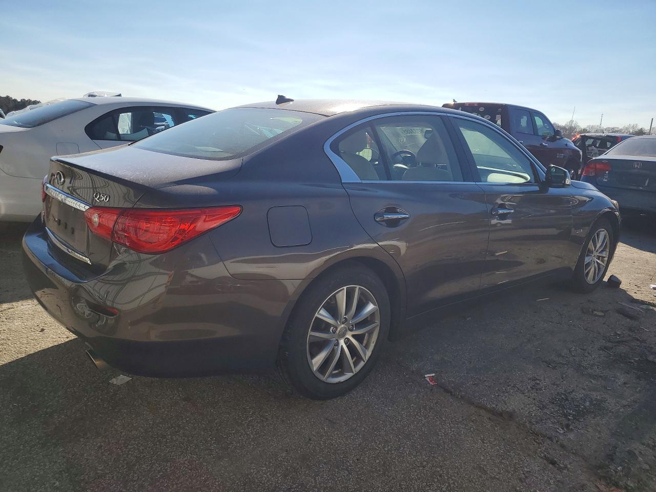 2016 Infiniti Q50 Base