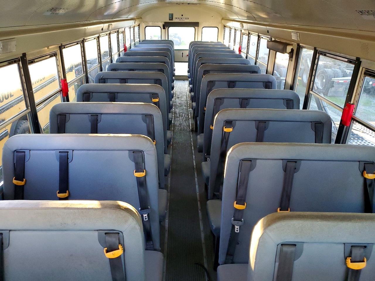 2014 Ic Corporation CE Series School-School Bus