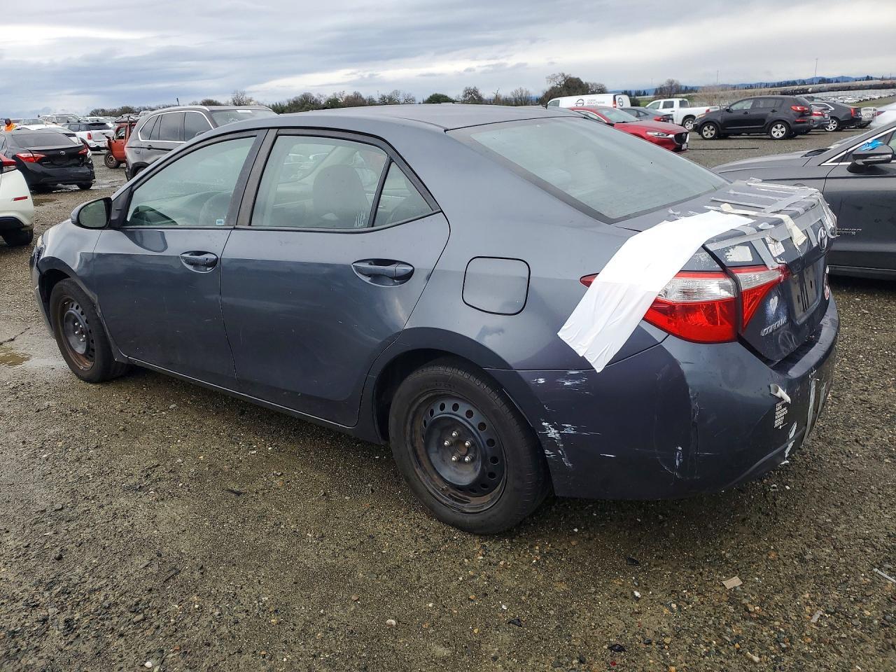 2015 Toyota Corolla l
