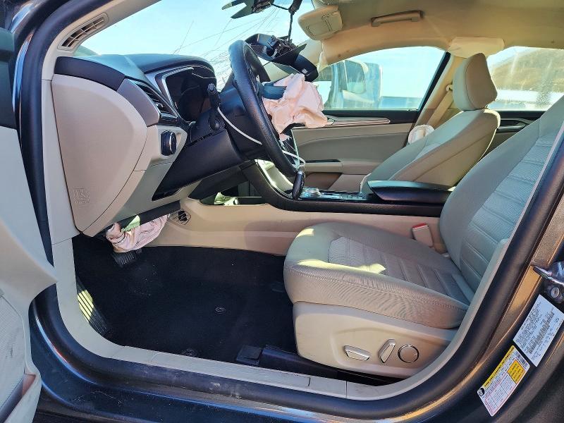 2020 Ford Fusion se