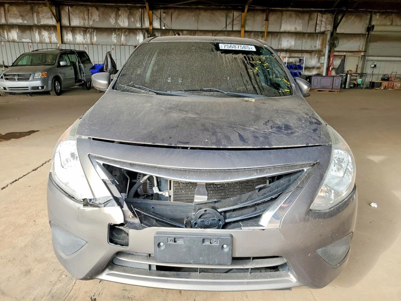 2017 Nissan Versa s