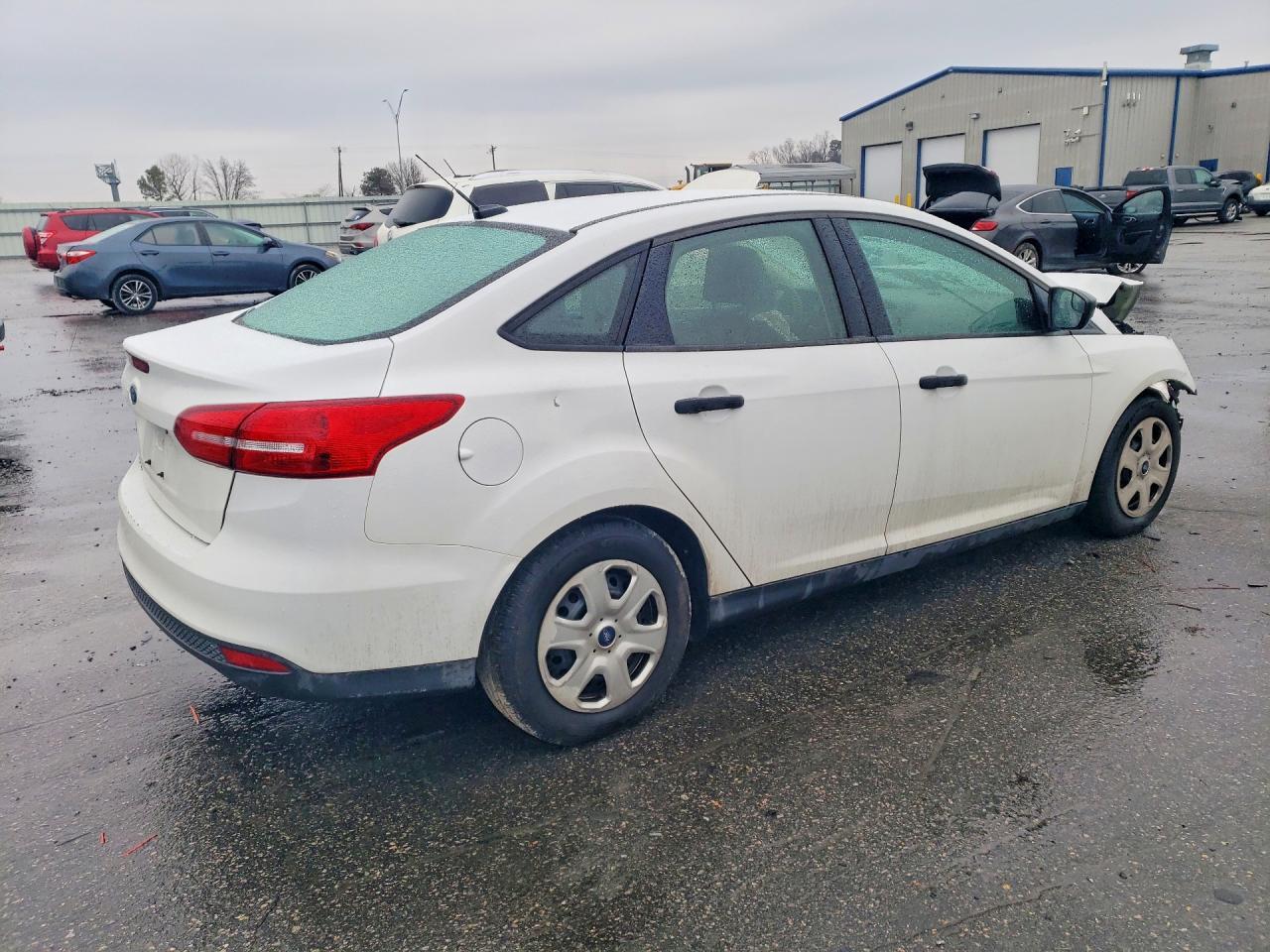 2017 Ford Focus s
