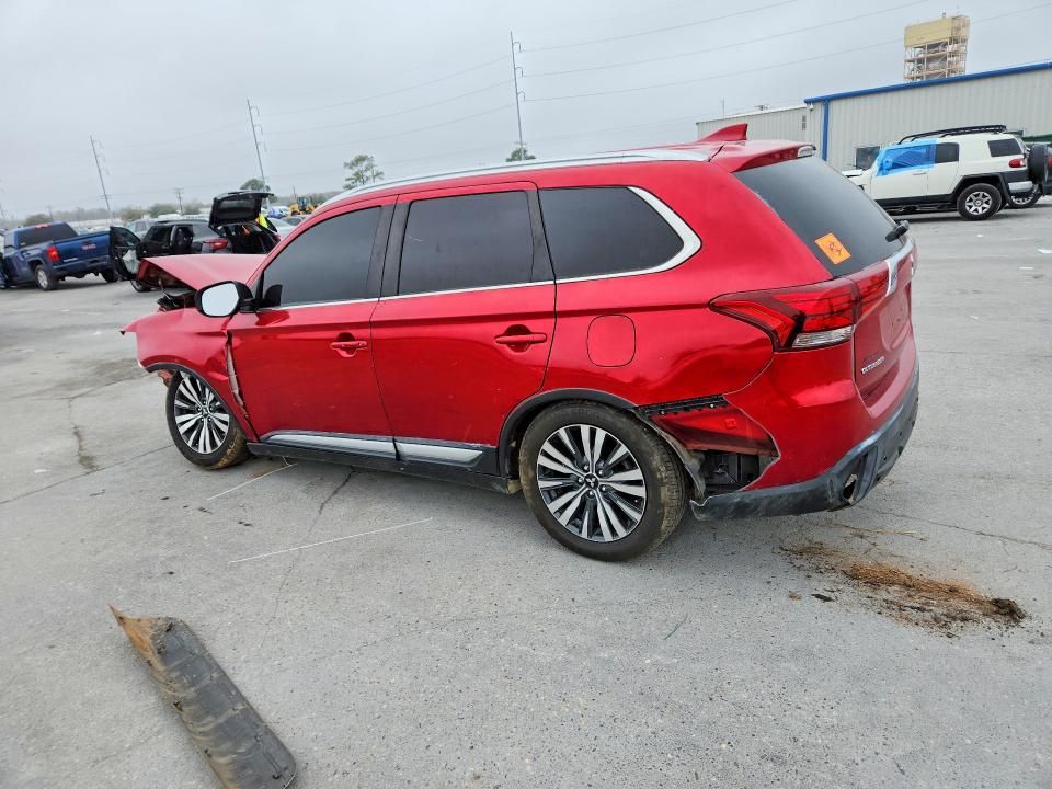 2020 Mitsubishi Outlander se