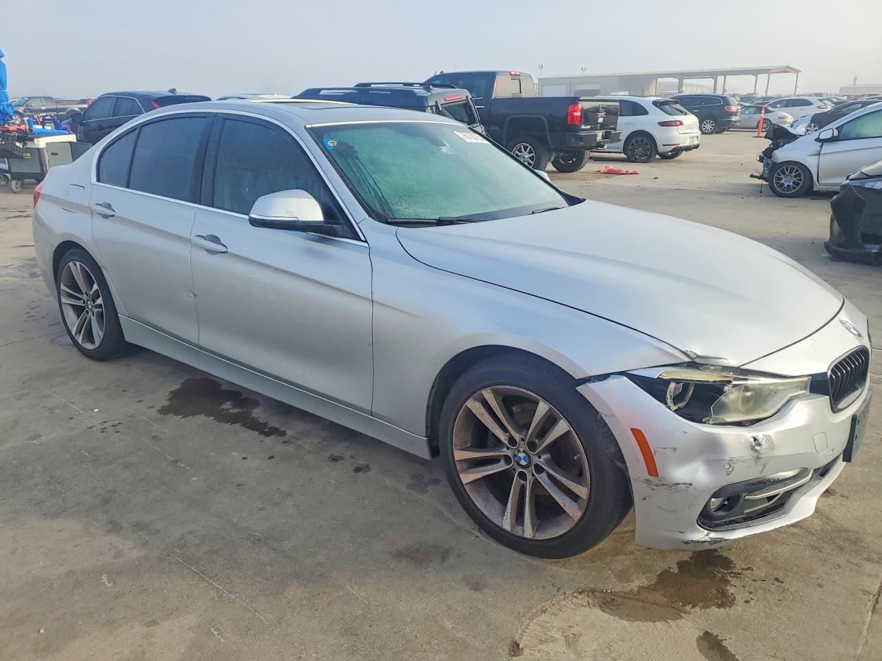 2018 BMW 330 i