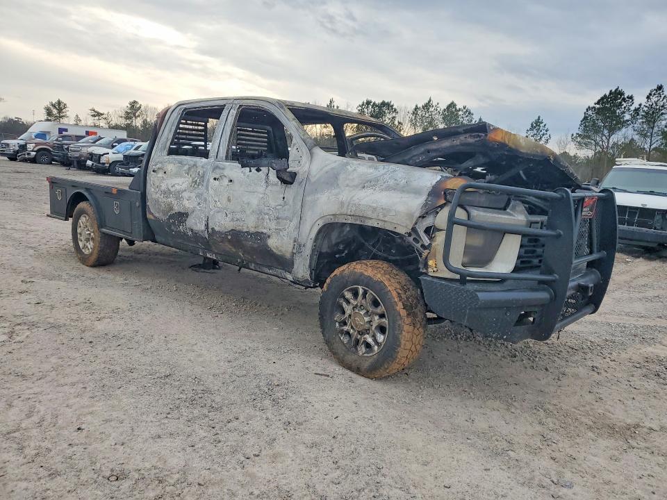 2020 Chevrolet Silverado K3500 lt