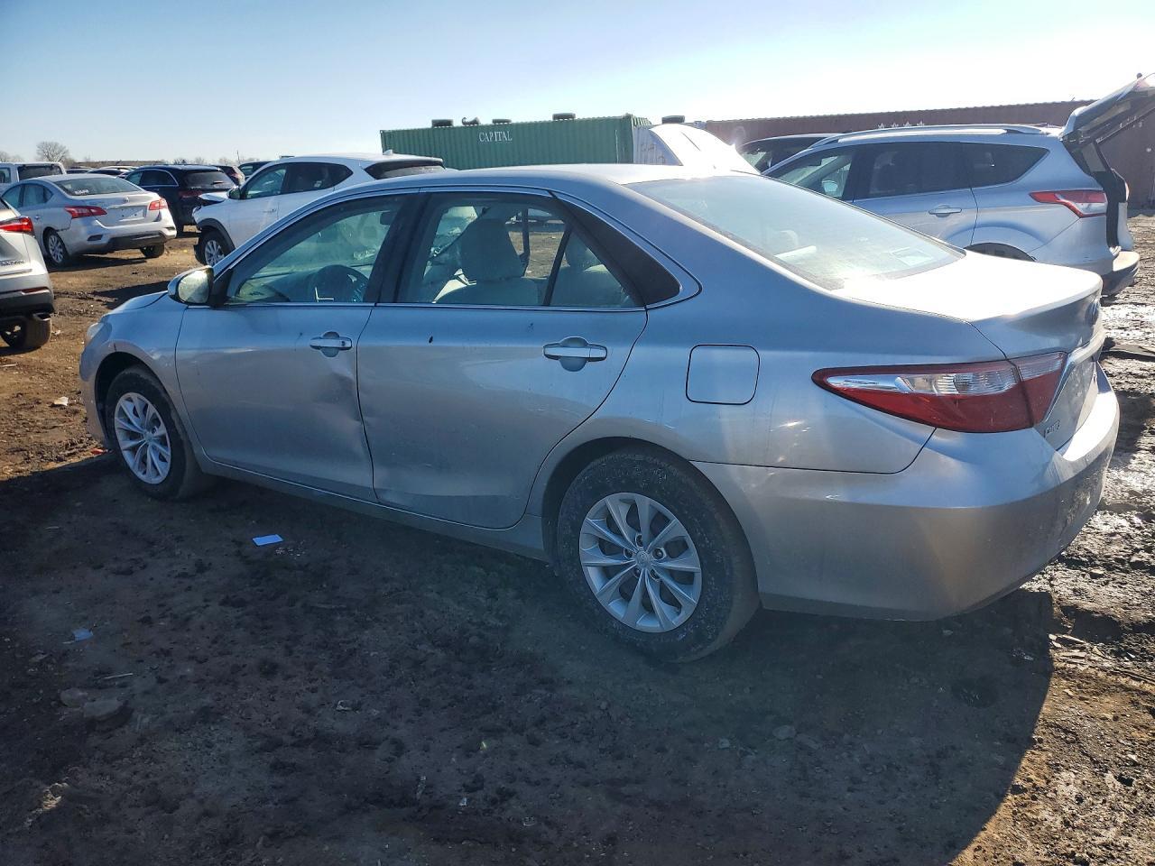 2017 Toyota Camry le