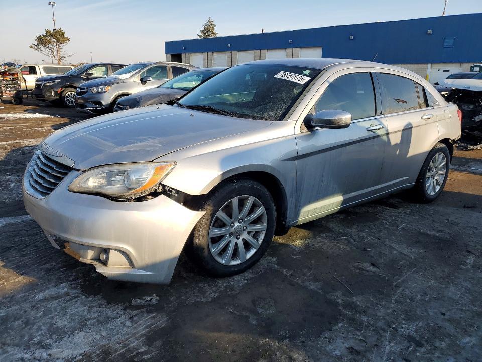 2013 Chrysler 200 Limited