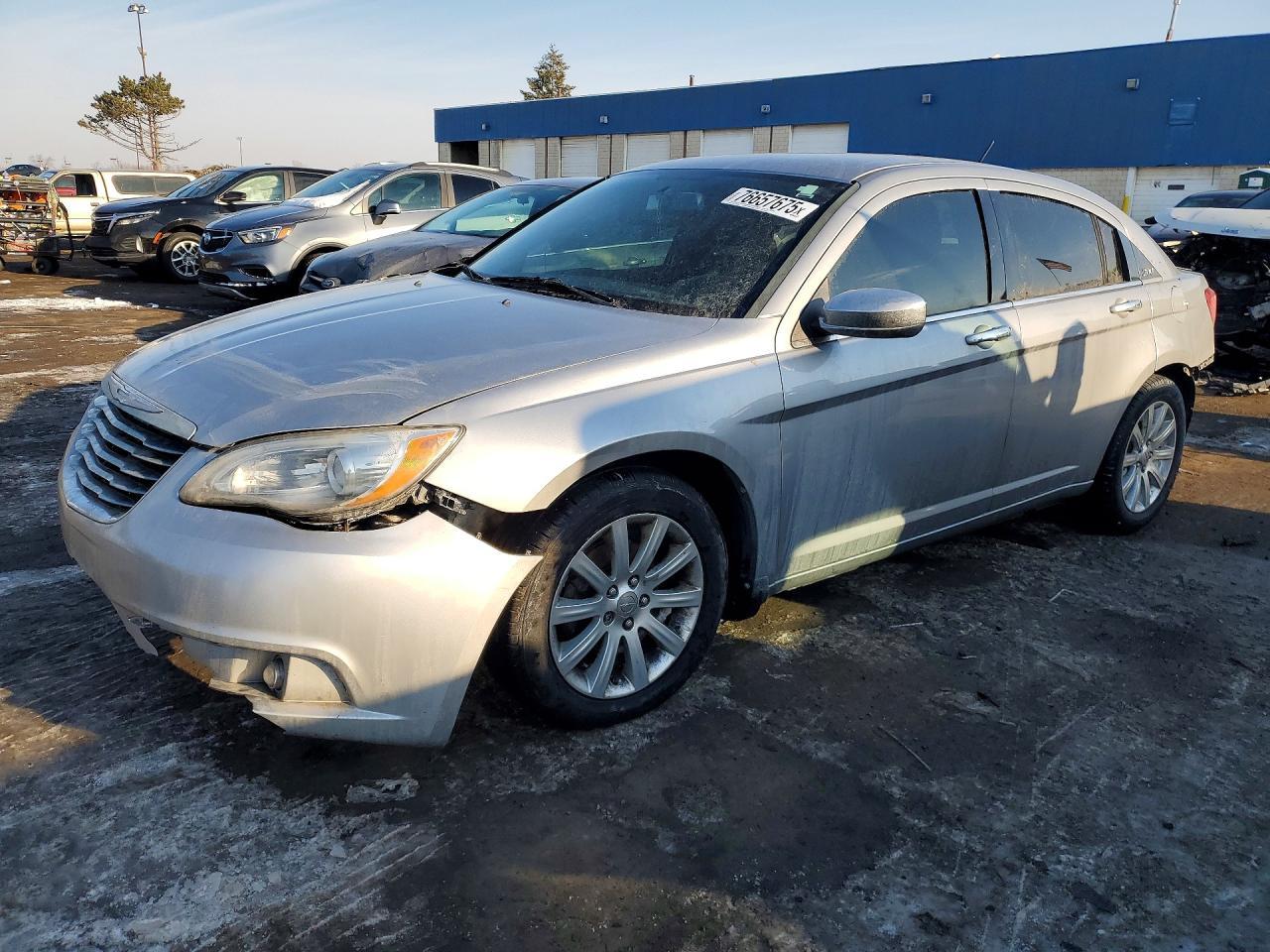 2013 Chrysler 200 Limited
