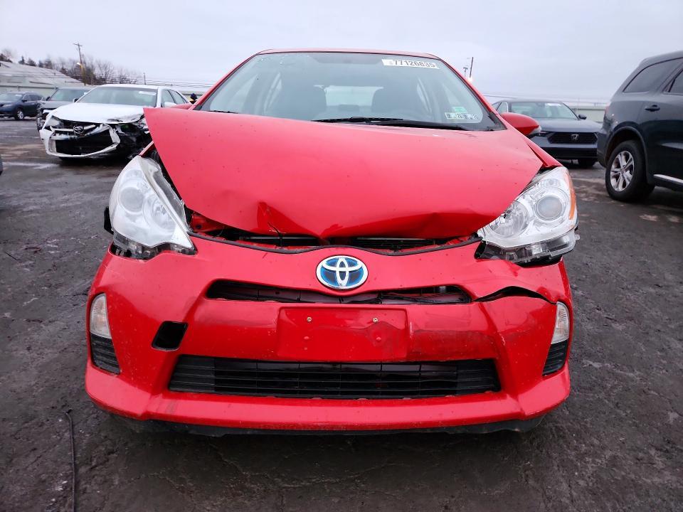 2014 Toyota Prius c