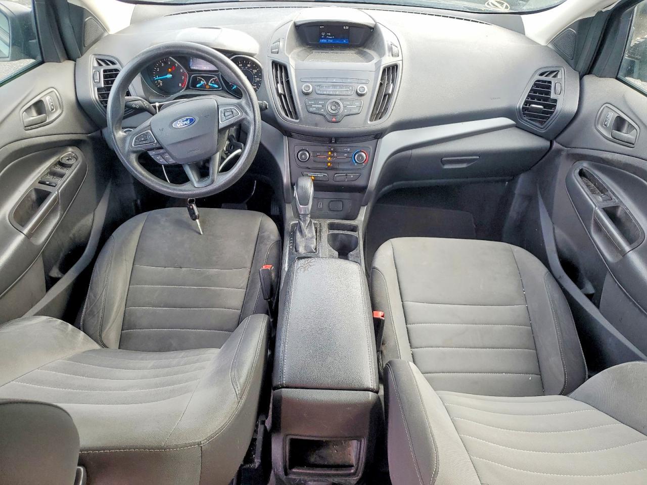 2019 Ford Escape s