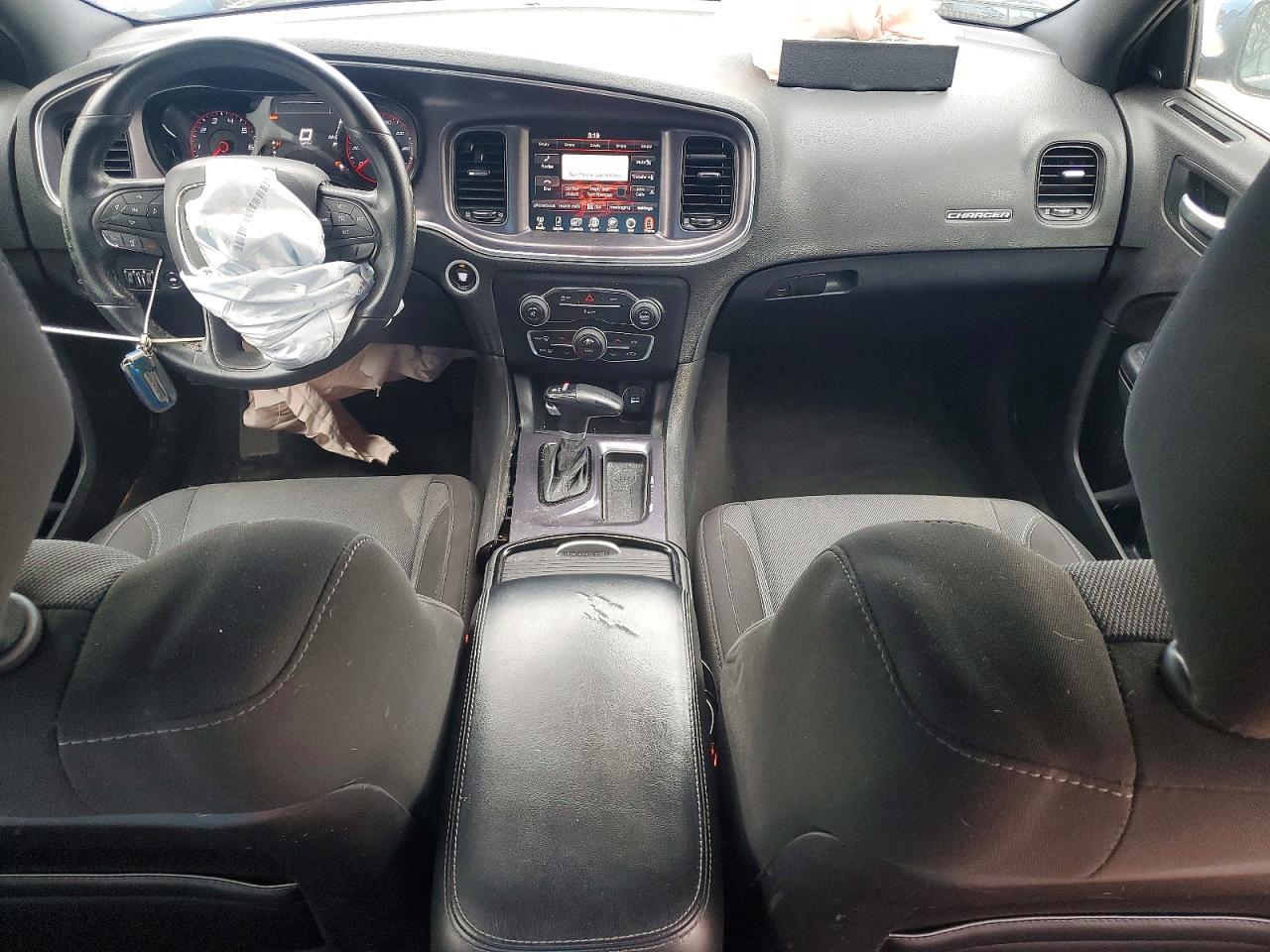 2016 Dodge Charger sxt