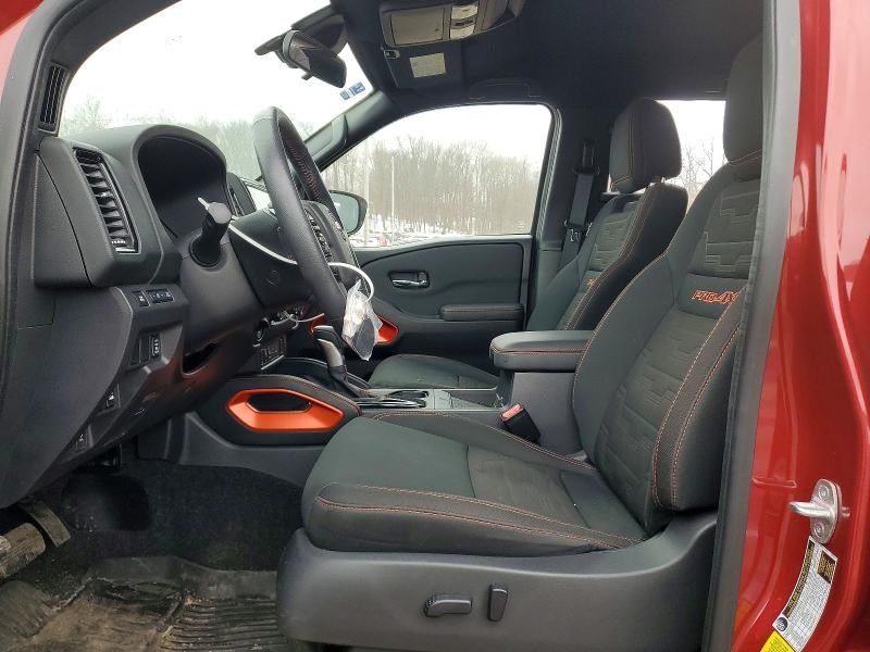 2022 Nissan Frontier s