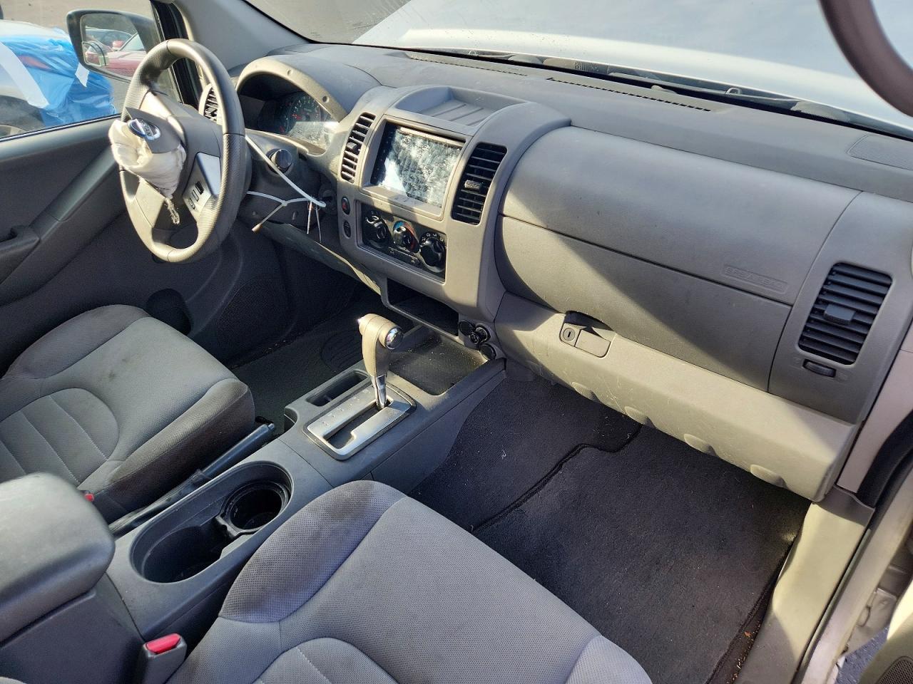 2006 Nissan Frontier XE