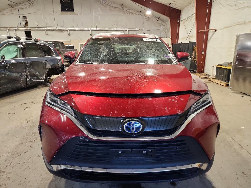 2022 Toyota Venza le