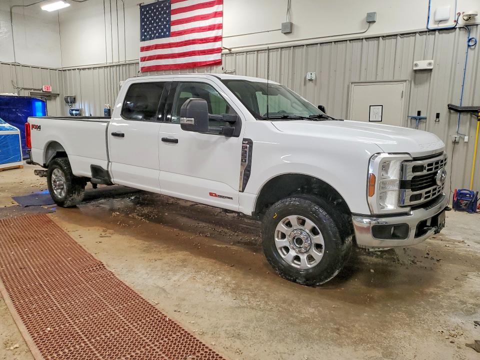 2024 Ford F350 Super Duty