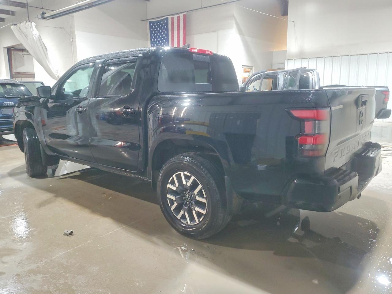 2024 Nissan Frontier SL