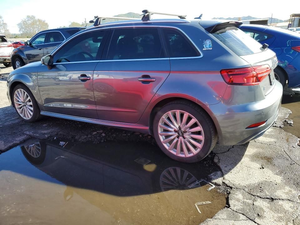2017 Audi A3 E-tron Prestige