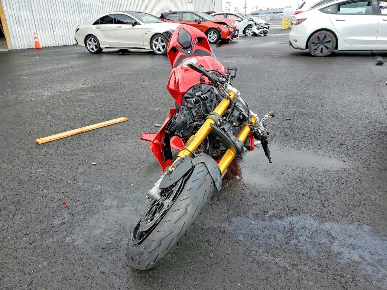 2026 Ducati Panigale V2
