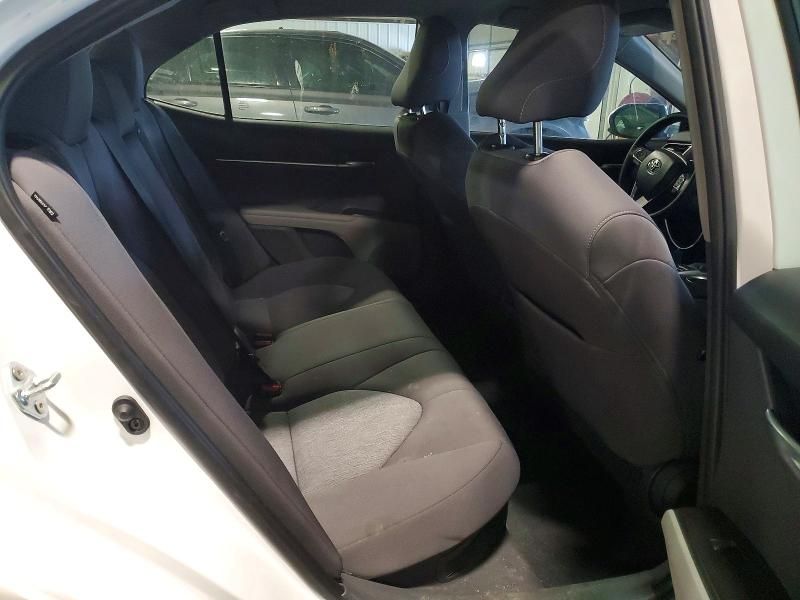 2023 Toyota Camry Hybrid le