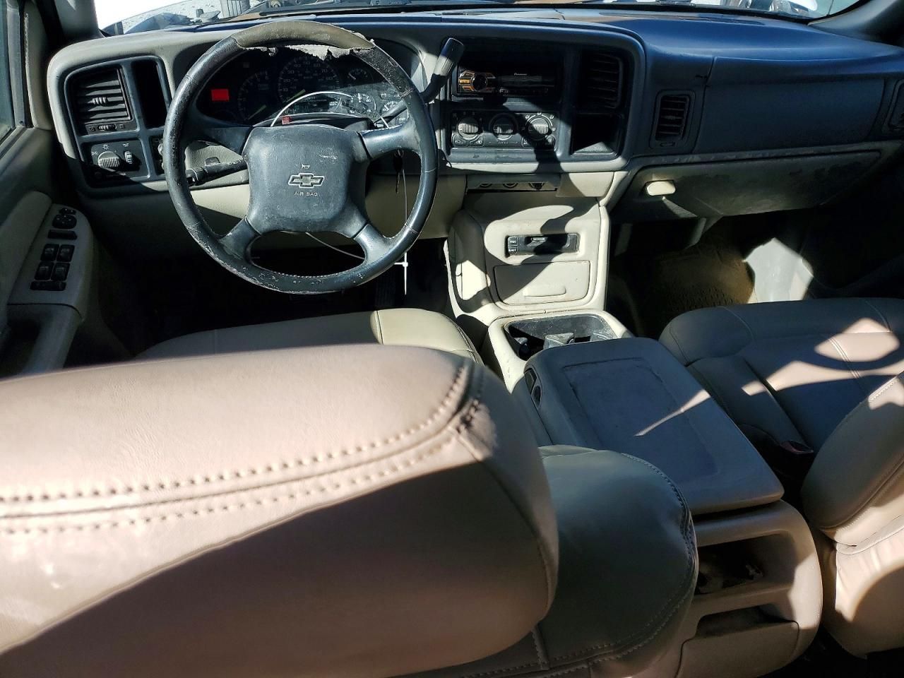 2000 Chevrolet Suburban C1500